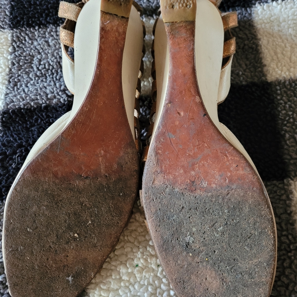 Mayle wedges size 37 (but feels bigger) - Picture 4 of 7